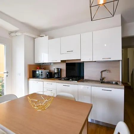 Regina E Oriente Apartment *