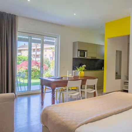 Regina E Oriente * Baveno