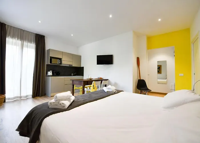 Regina E Oriente * Бавено