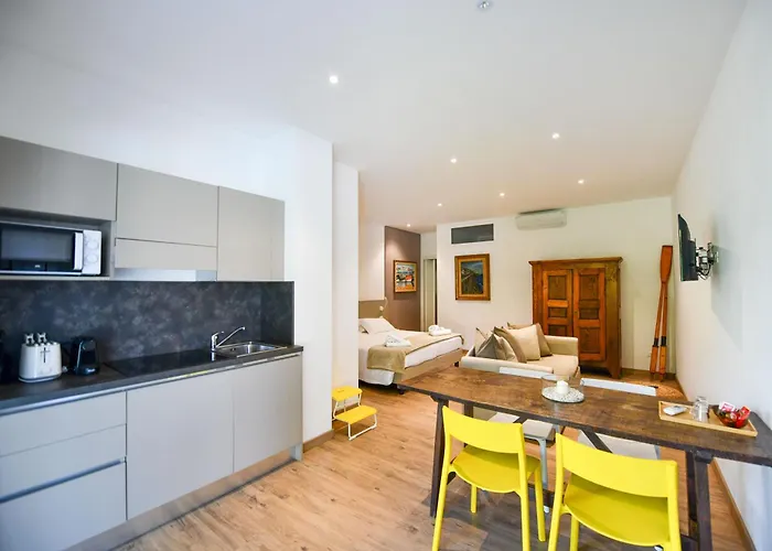 Regina E Oriente * Бавено