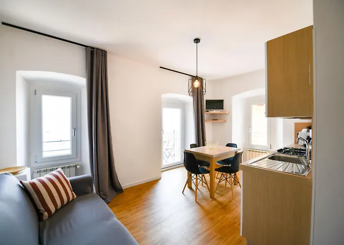 Regina E Oriente Apartment