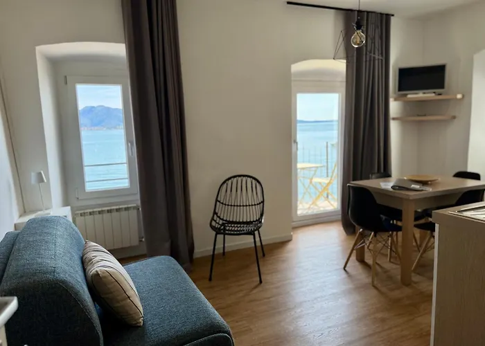 Regina E Oriente Apartment Baveno